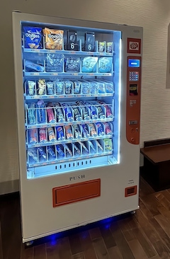 Snacks and Drinks Vending Machines