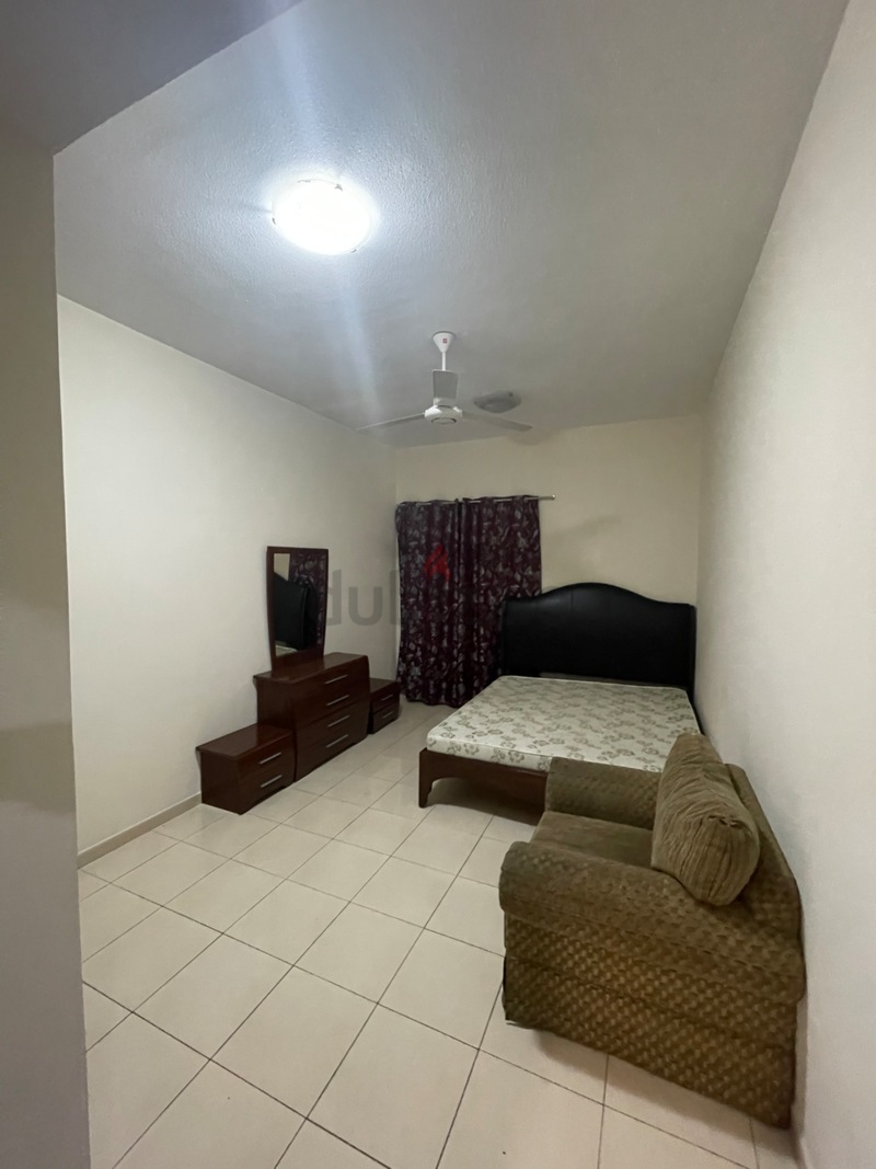 Rooms for rent in Al Karama Shared Rooms rental