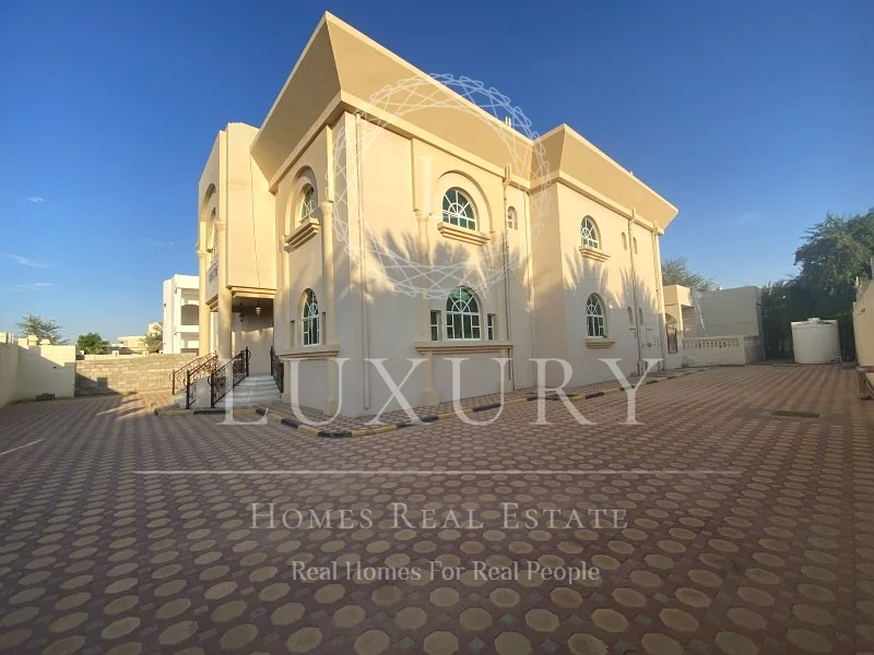 Aesthetically Pleasing Duplex Villa Yard in AlFoah