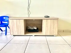Homebox TV Stand
