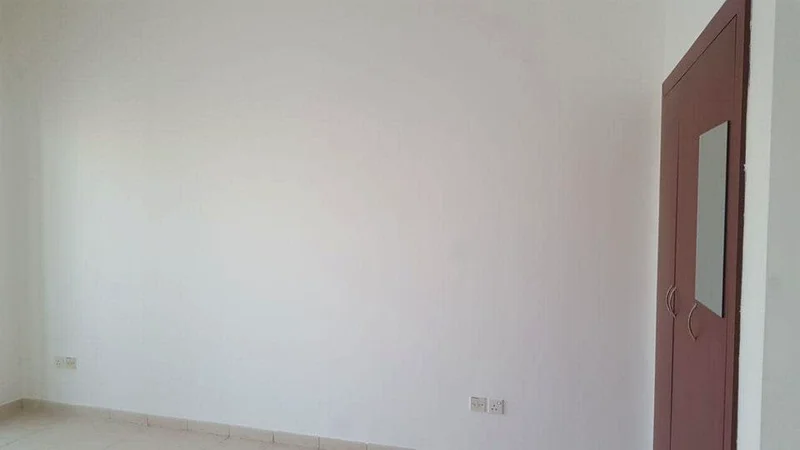 PERSIA STUDIO FOR SALE - GOOD PRICE