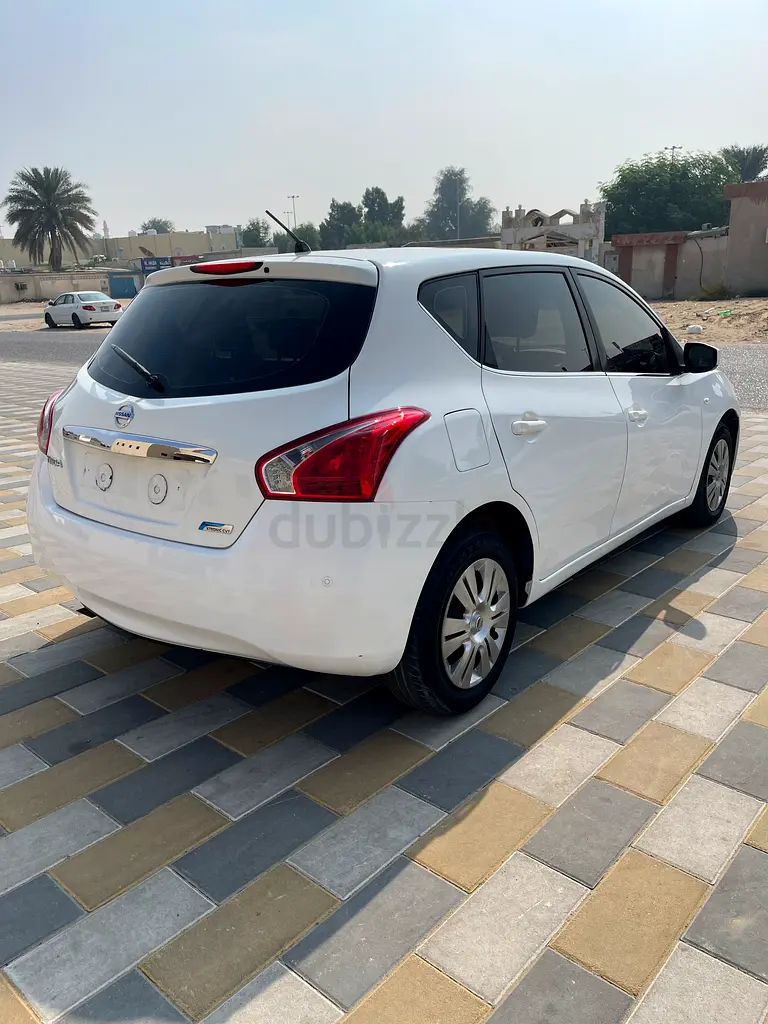 Buy & sell any cars online 11 used cars for sale in Umm al Quwain