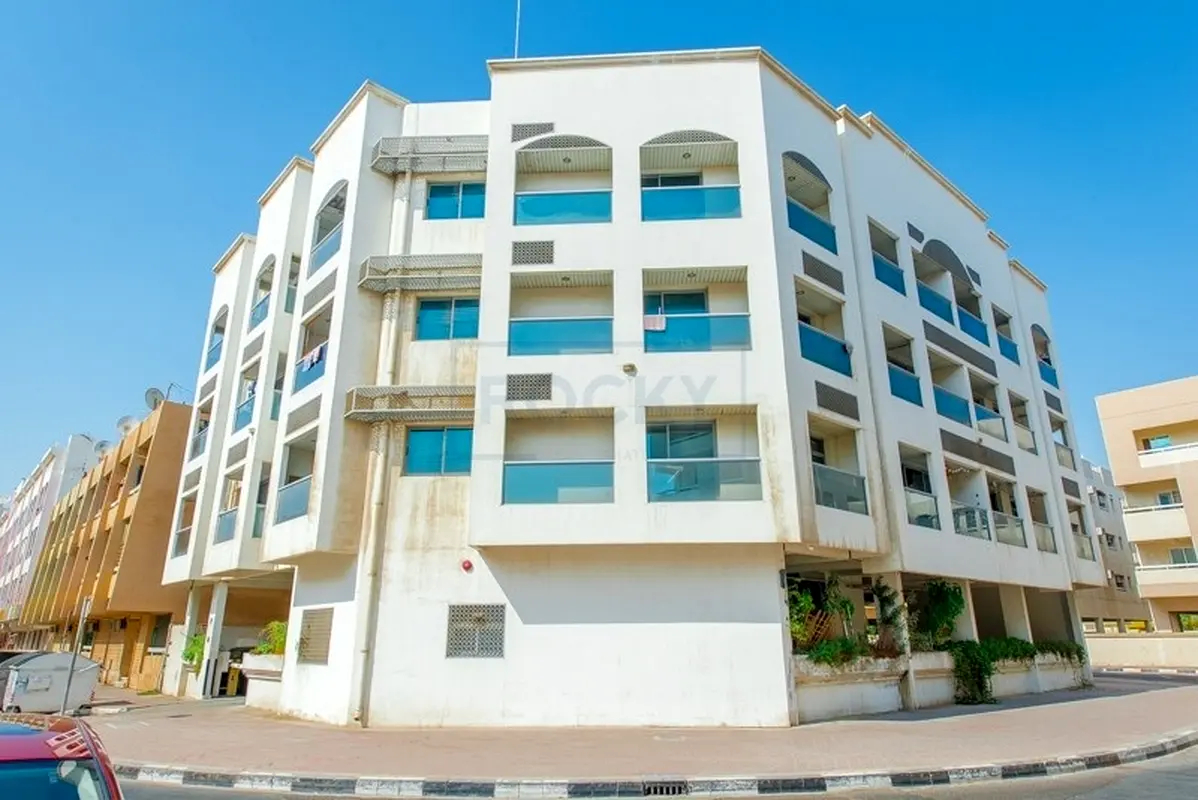 Attractive Studio with Window A/C  Kitchen Appliances | Al Karama