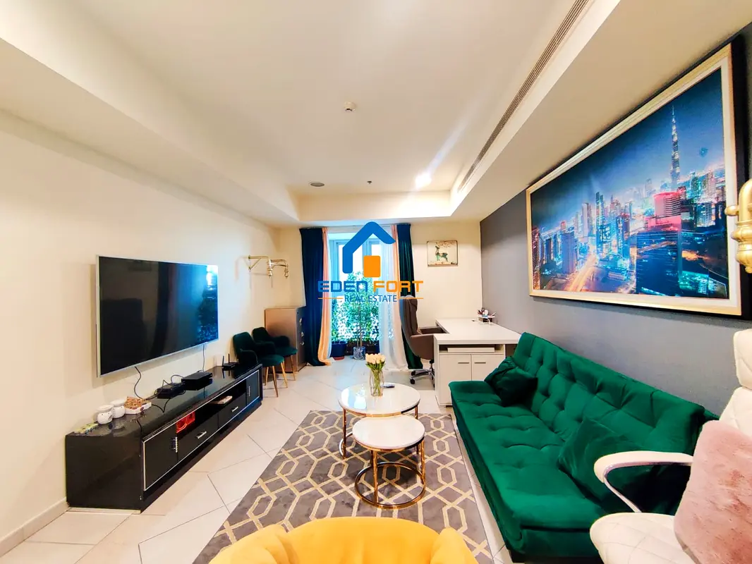 VACANT | SPACIOUS | WELL MAINTAINED
