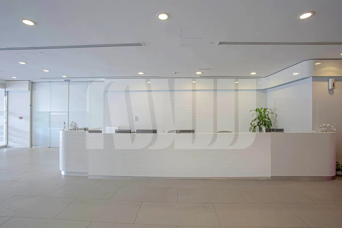 1st Floor Office @AED125/-psf , with Full Amenities at Media City.
