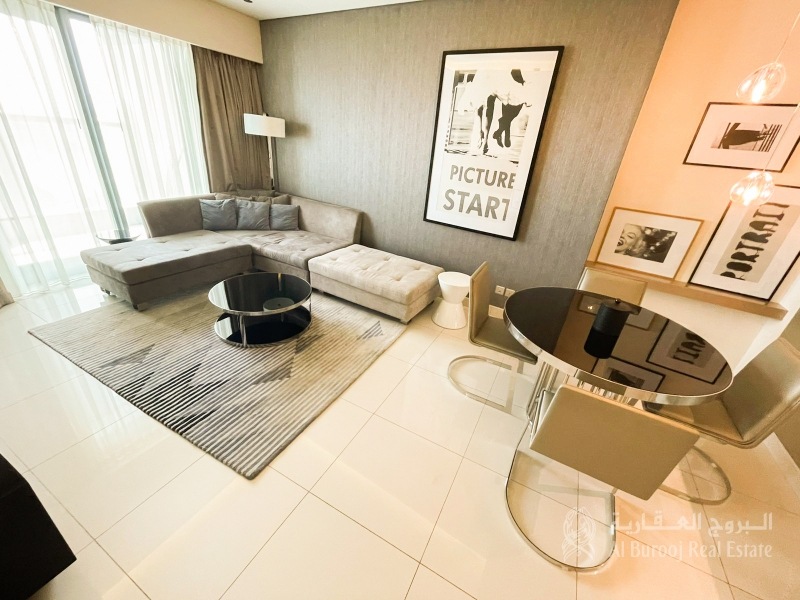 1/12 Chqs Deluxe Furnishing|Well-maintained|Hotel Apartment