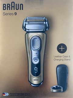 Braun Electric Shaver Series 9 in Gold 9399PS BRAND NEW