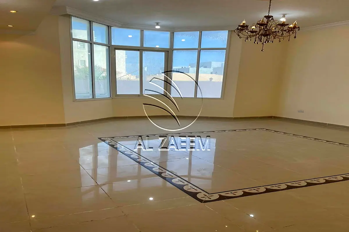 Spacious 4BR Villa +  Maid Room
