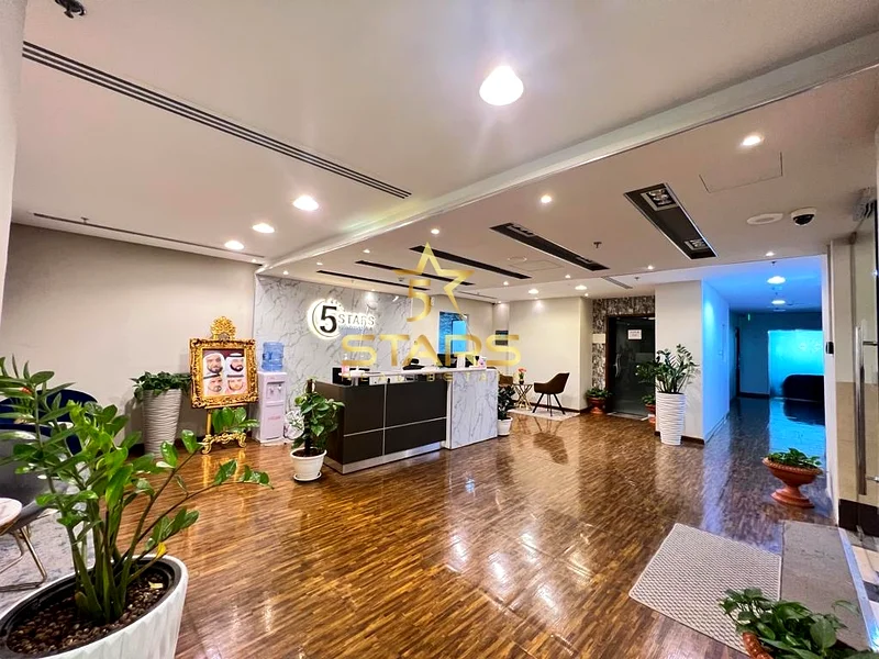 WINDOW VIEW | ACCESSIBLE LOCATION | BUSINESS CENTER OFFICE | GOOD PRICE