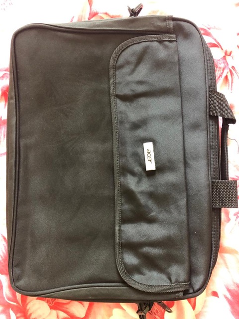 Two brand new laptop bags for sale for 50 AED only.
