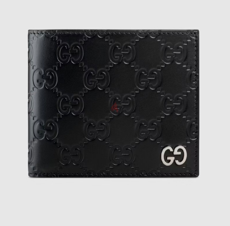 Gucci original men's wallet. Never used gift | dubizzle