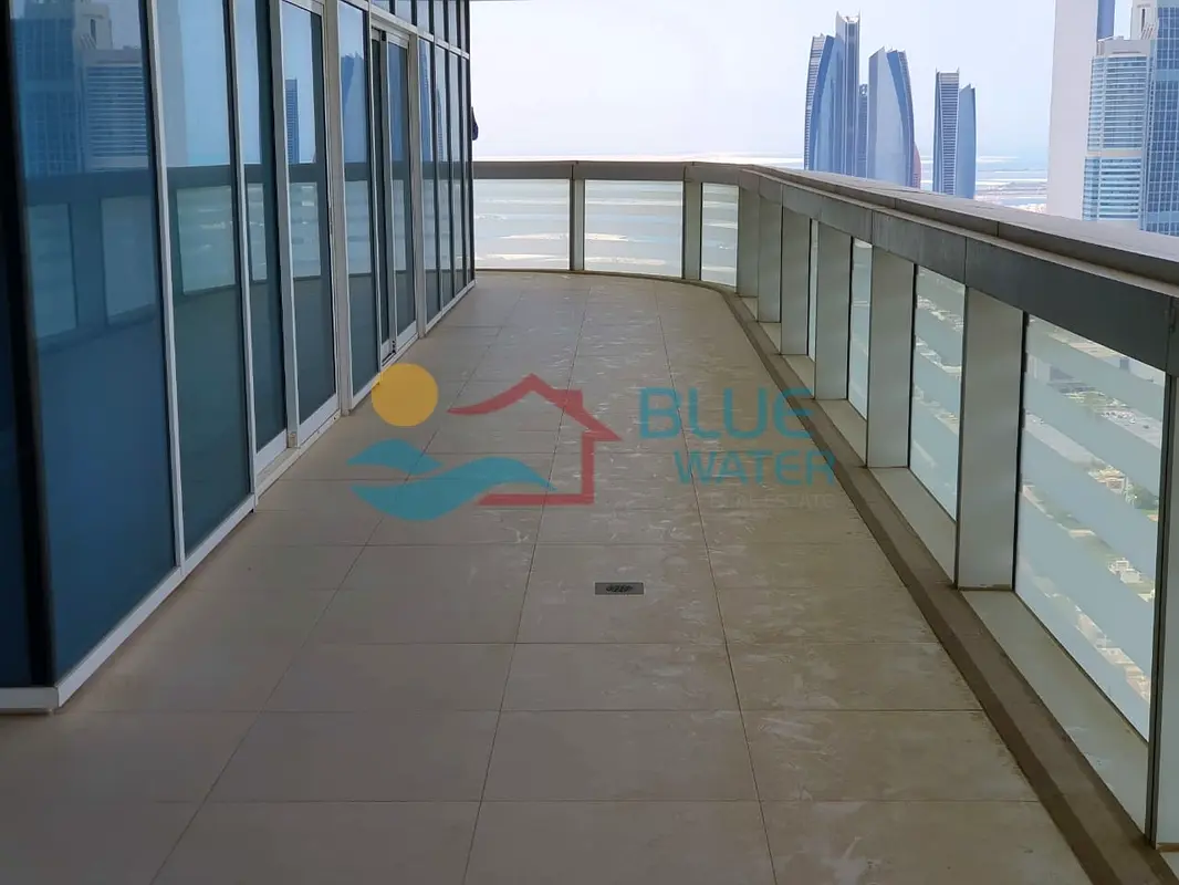 Sea View | Stunning Balcony Apartment , Great View.