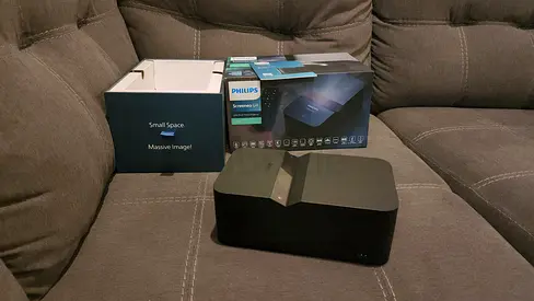 Philips Screeneo U4 Projector