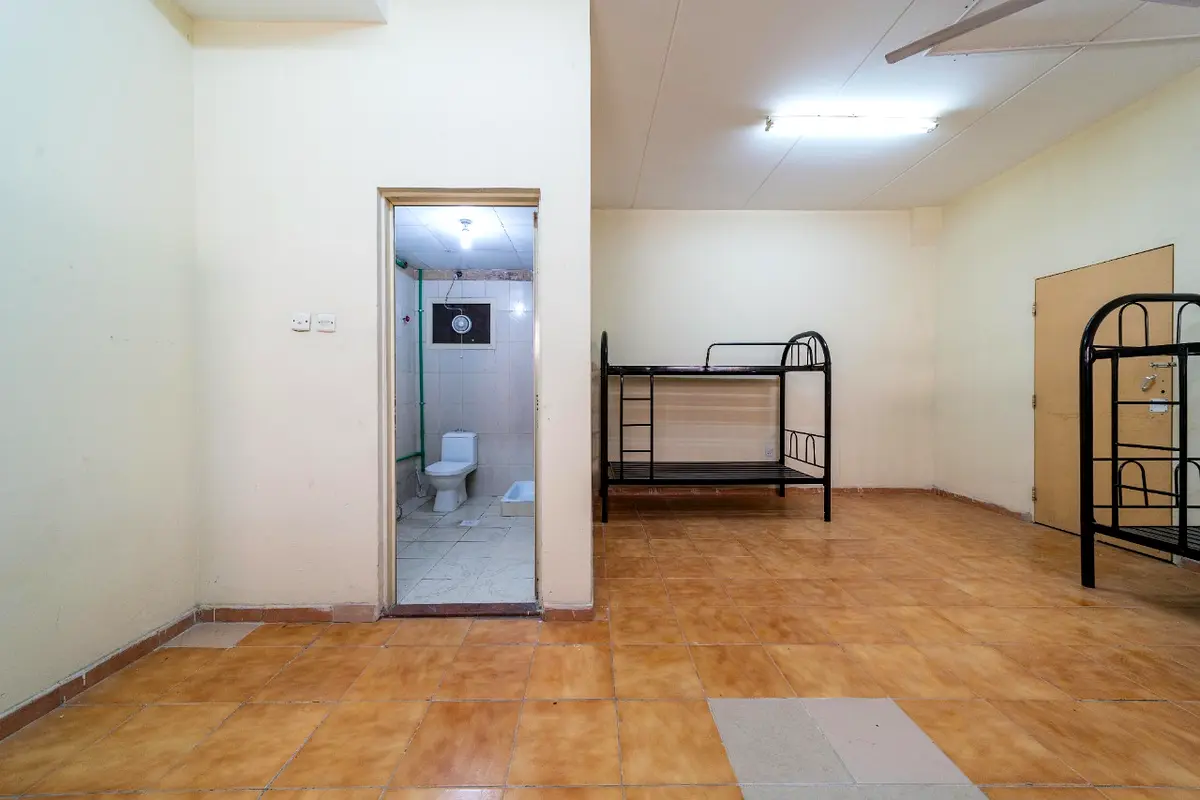 250 PER PERSON INCLUDING ALL FACILITY FULLY  FURNISHED / 50 Rooms Independent Camp Available