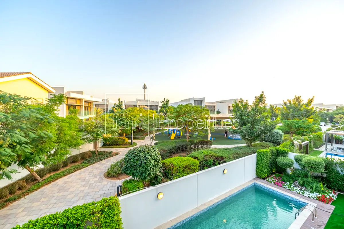 Spacious  Luxurious Villa  MBR District one