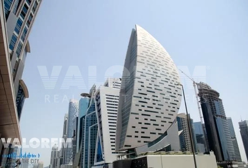 Spacious |Prime Location |Sheikh Zayed Road View