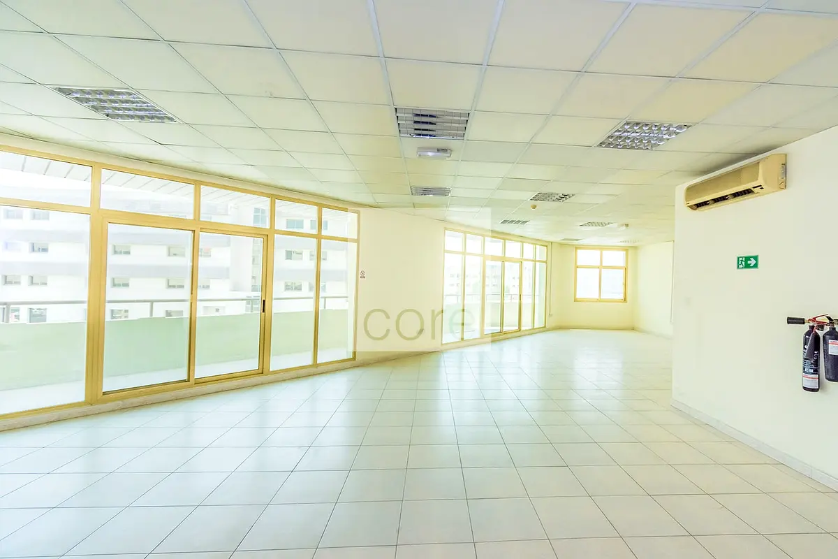 Fitted Office | Low Floor | DED License