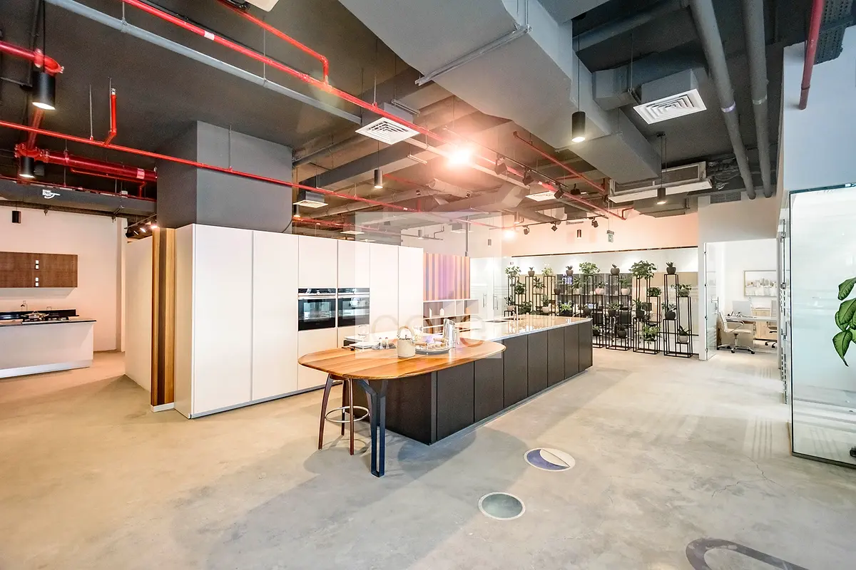 Fitted Office | Low Floor | Prime Location