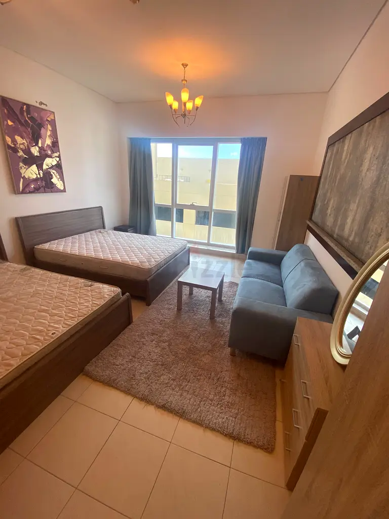 Rooms for rent in Sheikh Zayed Road Shared Rooms rental