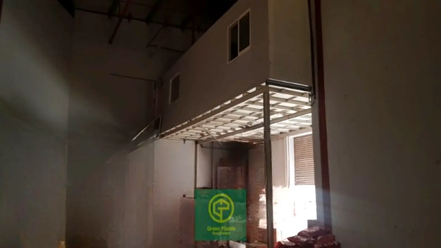Al Warsan 3.050 sq. Ft warehouse with built-in office