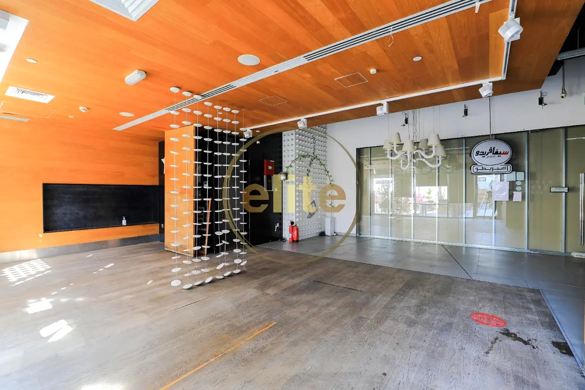 FB Retail Shop |  Great Location  | Vacant