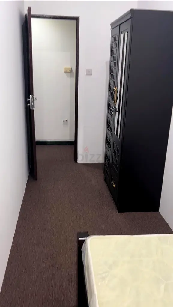 Rooms for rent in Al Wahdah Shared Rooms rental
