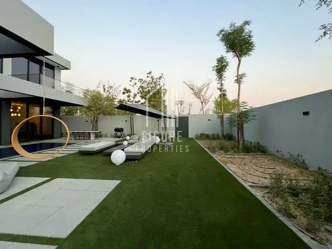 Luxurious townhouse in Sharjah / close delivery / 5% down payment