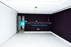 Fitted Spacious Office | Vacant | High Floor