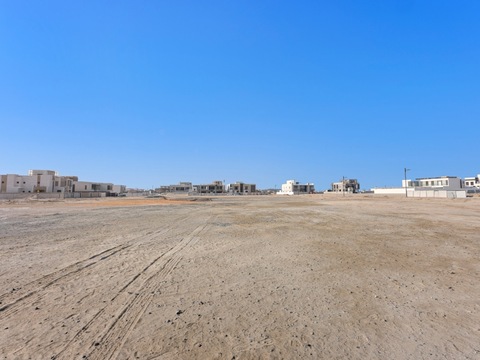G+14 Plot for Sale in Al Jaddaf, Multiple Options available for Sale, Call Plots specialist.