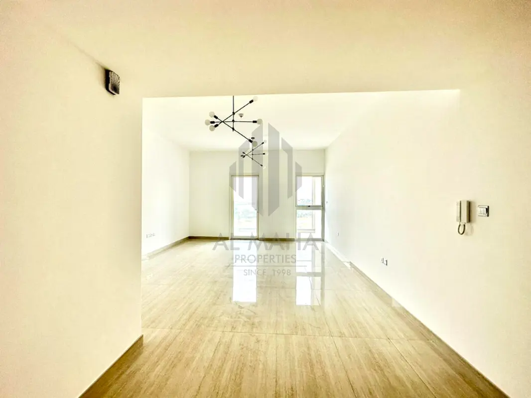 Best Price| Brand New| Bright  Open Layout