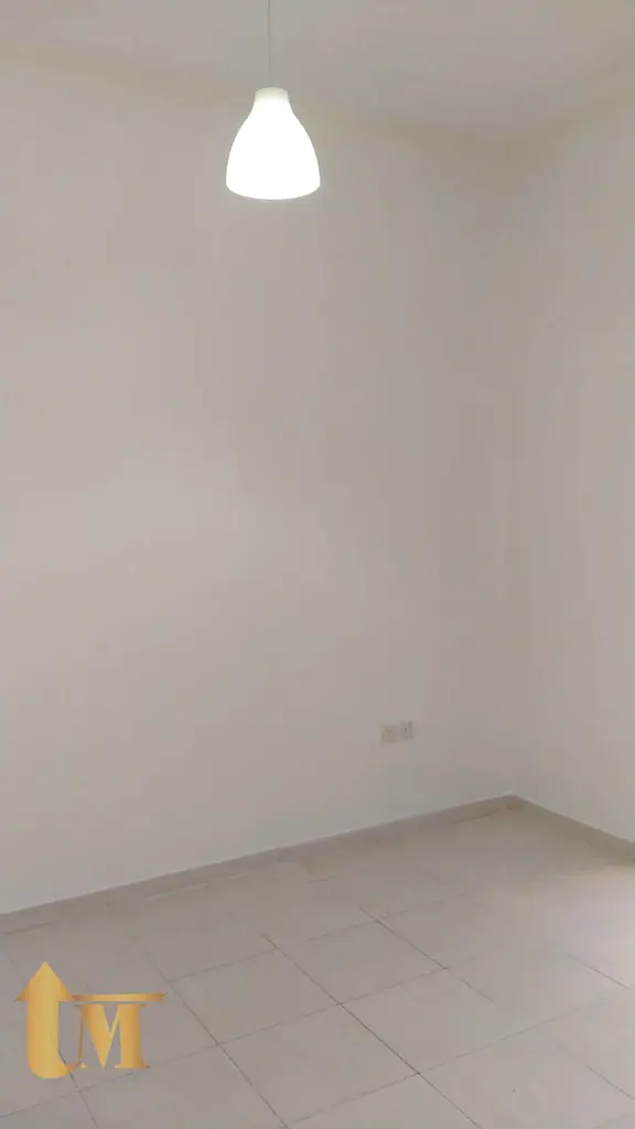 Multiple Cheques-Chiller Free !! 1 bedroom with balcony Lower Floor in Silicon Gates 01-DSO