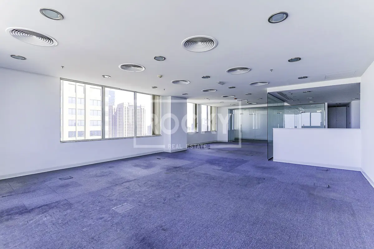 Fitted Office|Sea View| DDA License only