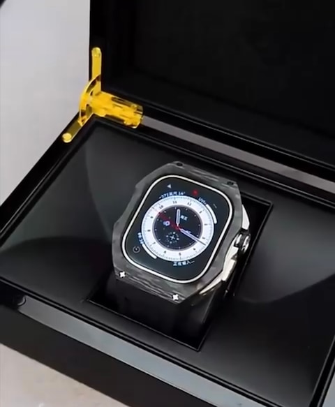 ONLY CASE Apple Watch Ultra 49mm Carbon Fiber Golden Concept