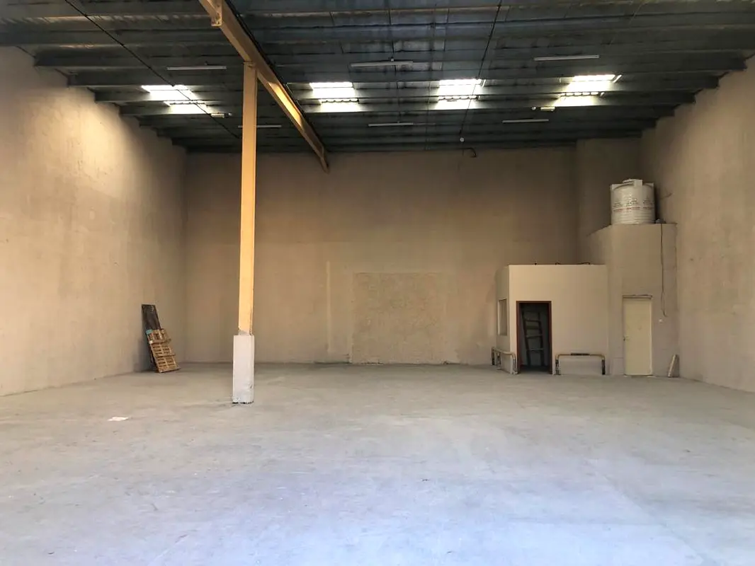 3200 SQ FT WAREHOUSE|25KW POWER|PERFECT LOCATION AL JURF -1