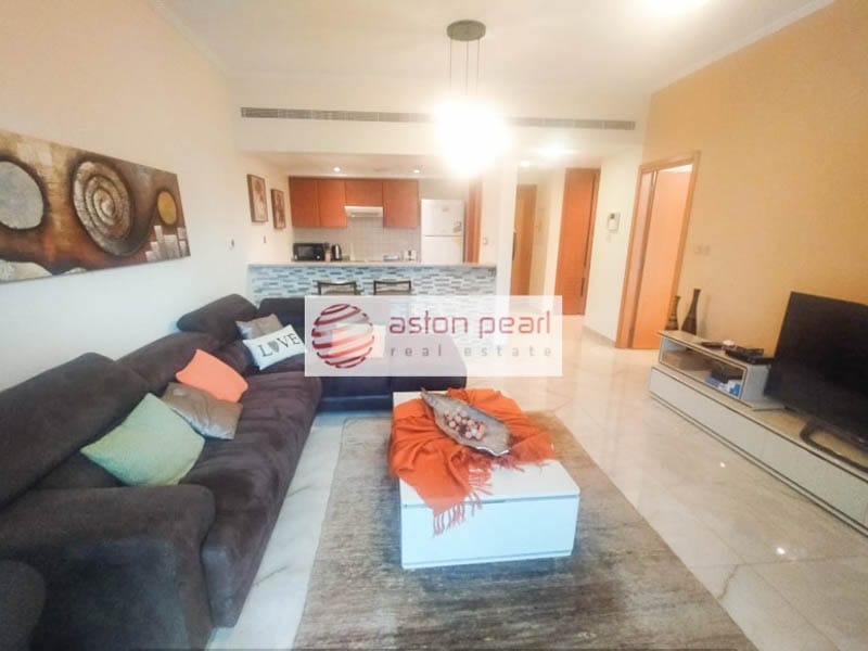 Fully Furnished | Vacant |Upgraded 1BR|Garden View