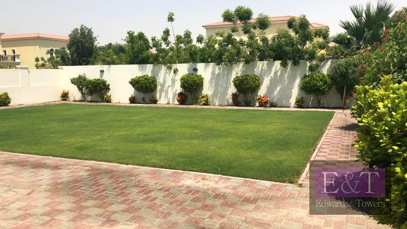 Immaculate | Large Plot | Mature Garden| JP