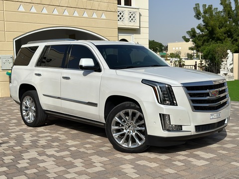 Cadillac Escalade Premium White One Owner 2018 Spotless 2018 In Brand New Condition