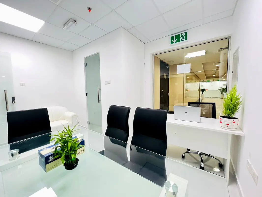 BRAND NEW ELEGANT OFFICES FOR RENT IN SHEIKH ZAYED|DIRECT FROM OWNER|