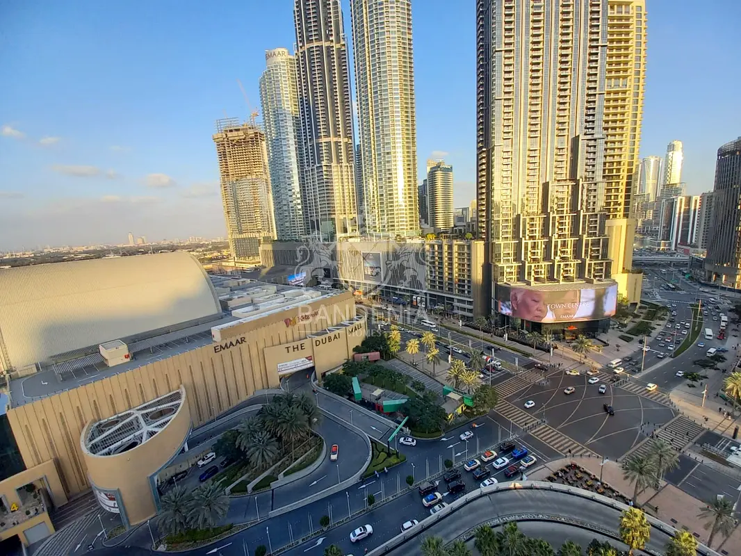 BREATH TAKING 1BR | VACANT| PARANOMIC VIEWS