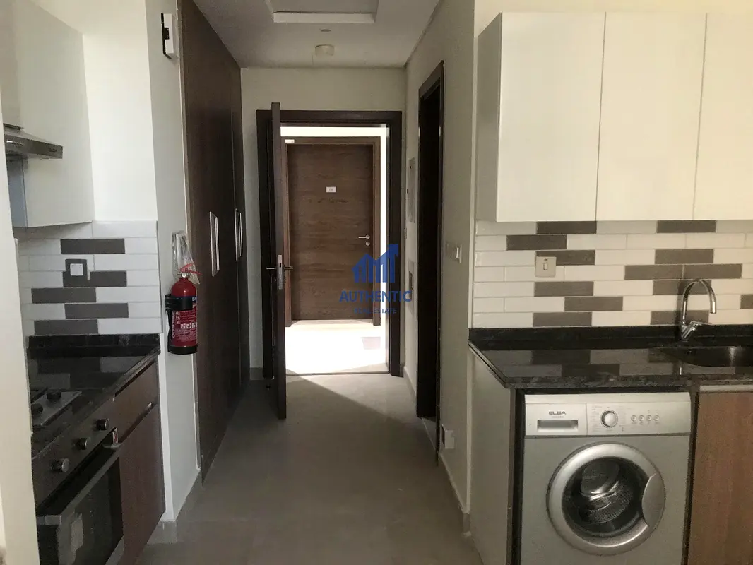 Furnished|Studio|Chiller Free|Vacant Soon|Parking|Balcony