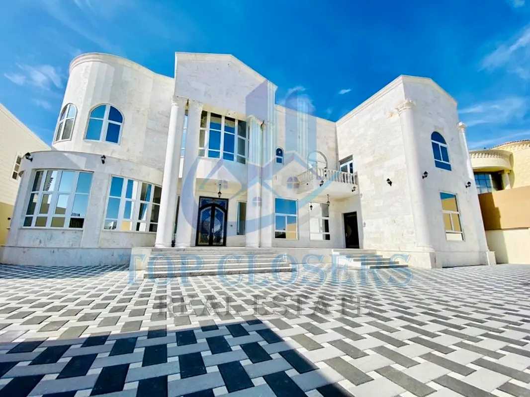 Brand New Villa | Big Yard | Shaded Parking