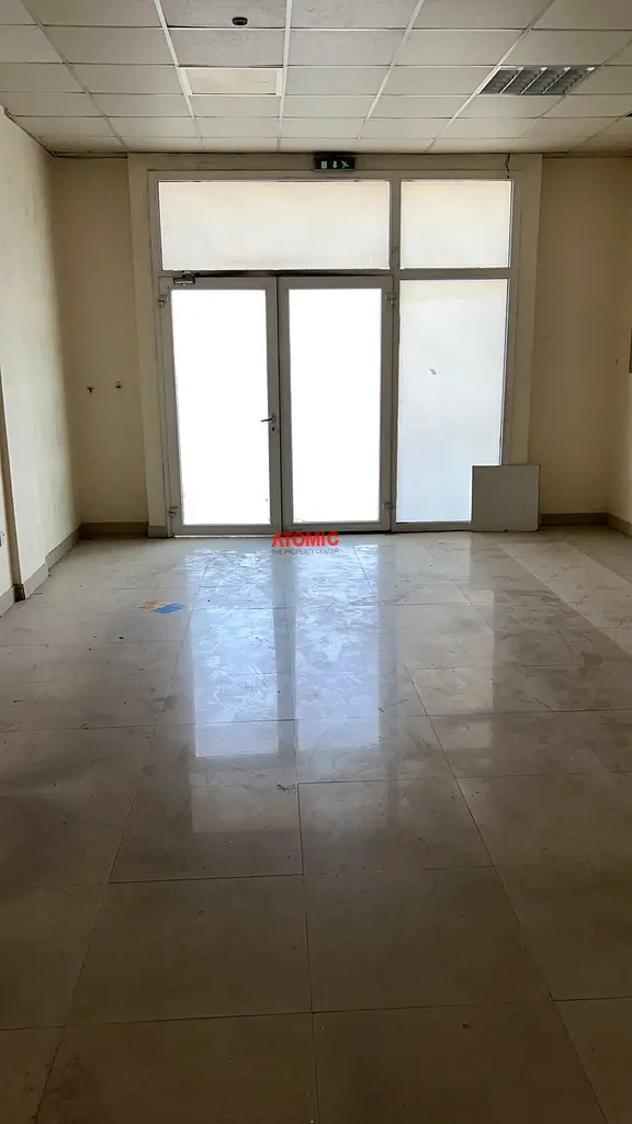 ROUND ABOUT SHOP FOR SALE IN GREECE CLUSTER CALL NOW