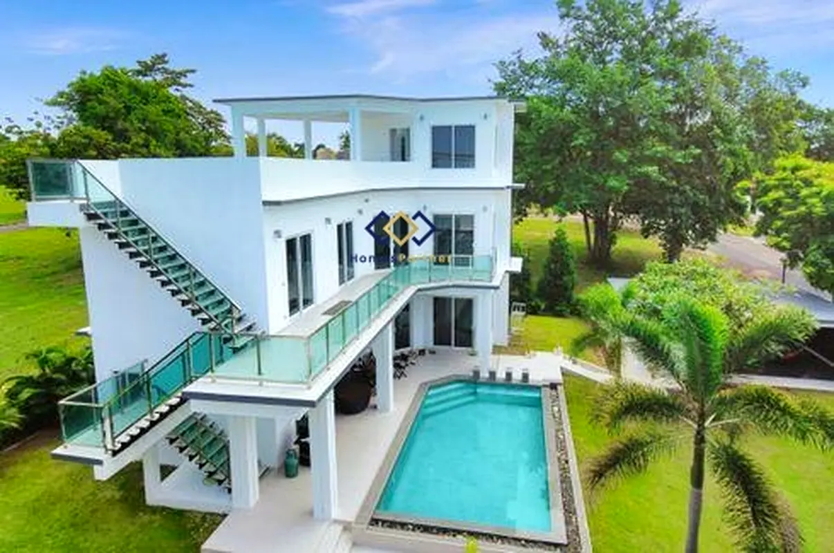 Beautiful  Luxurious 3BR Villa II Greenery View II  Payment Plan