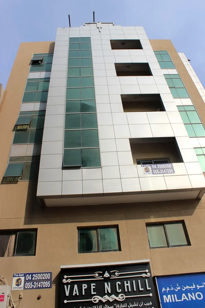 Amazing Spacious 1 Bedroom Available in front of Al Ghurair Mall
