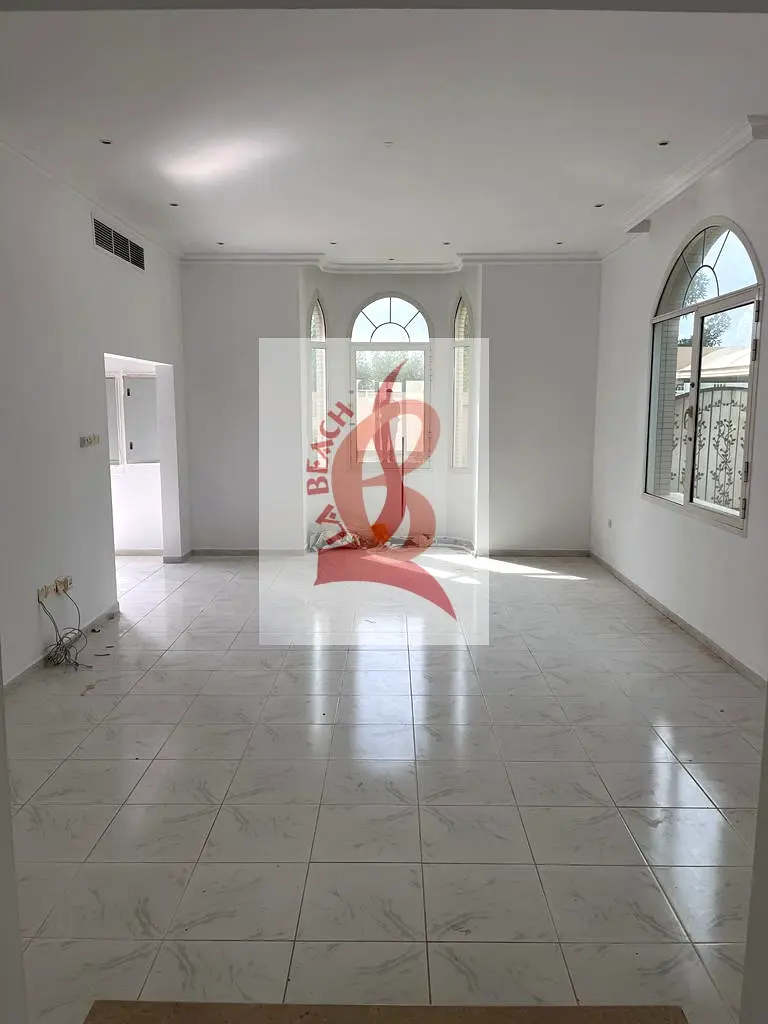 SPACIOUS 5BHK VILLA @ 350K/ UMM SUQEIM2