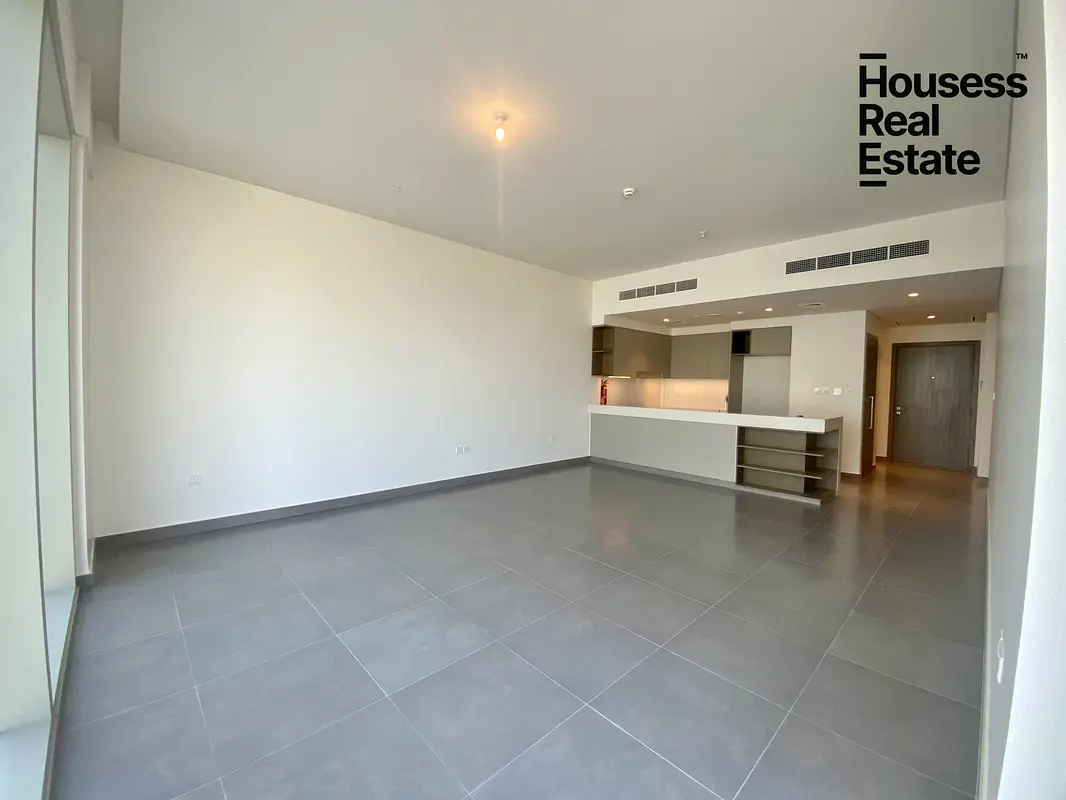 Luxury Apartment || Good ambiance || DM NOW
