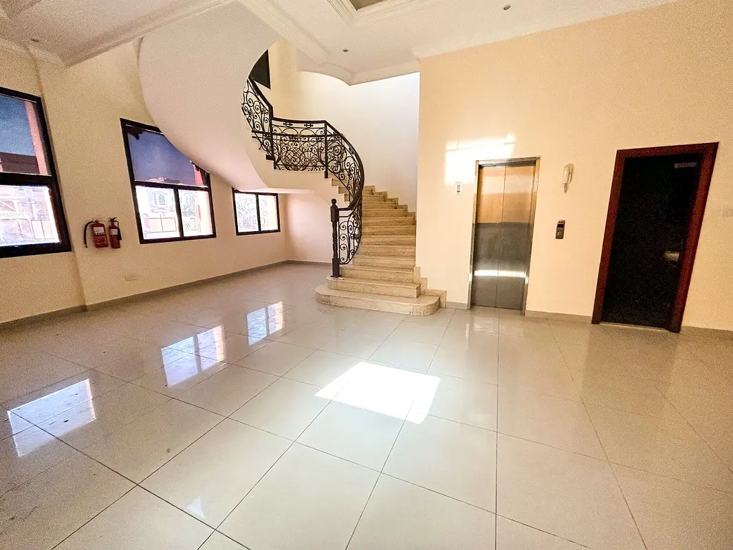 Luxurious | 6 BR + 2 Halls | Spacious