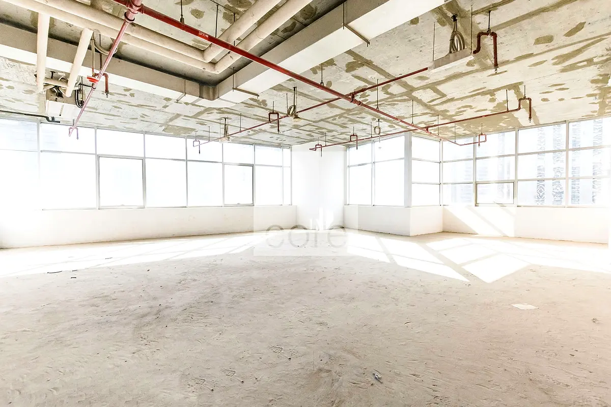 Shell and Core office on mid floor | Mazaya AA1