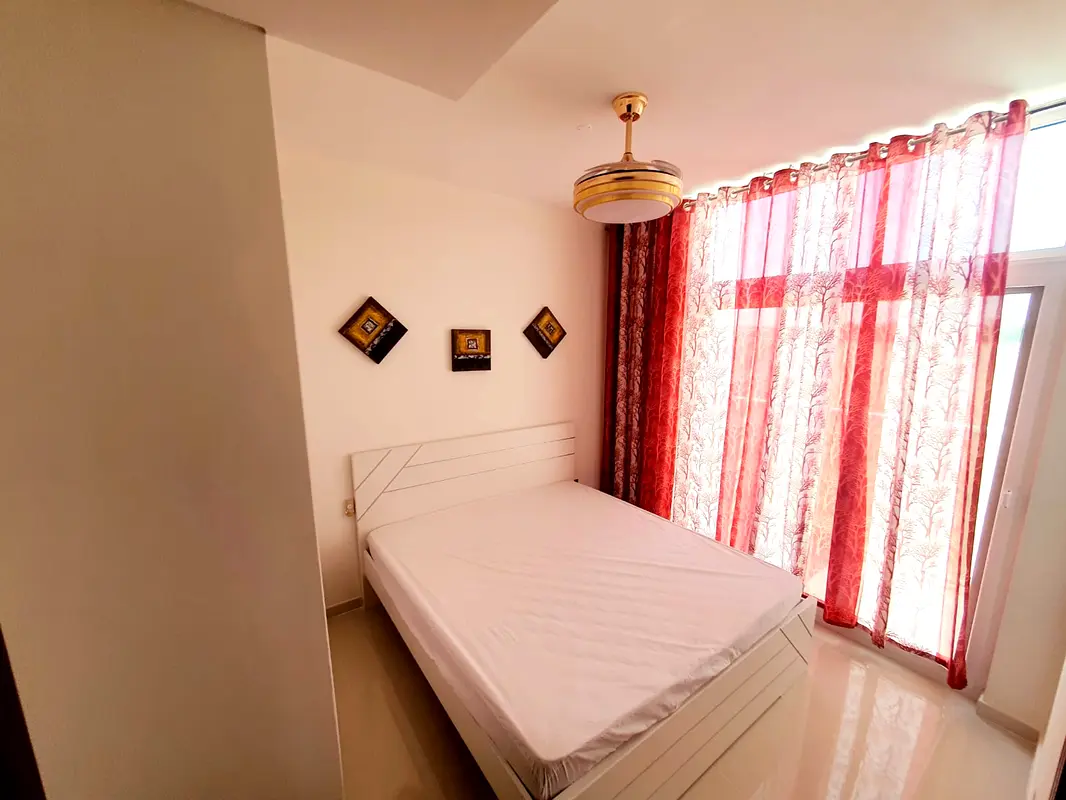 Furnished Villa |   Single Row |  Desert View  |   L-Shape Garden  |  Ready  To Move In