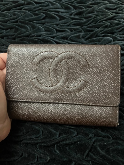 Buy & sell any Women's Wallets online - 271 used Women's Wallets for sale  in Dubai, price list